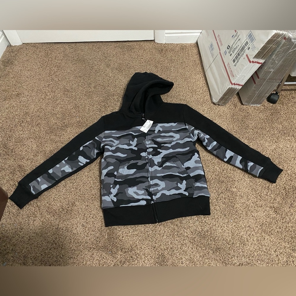 Brand New Boys Size Medium 7/8 Jacket